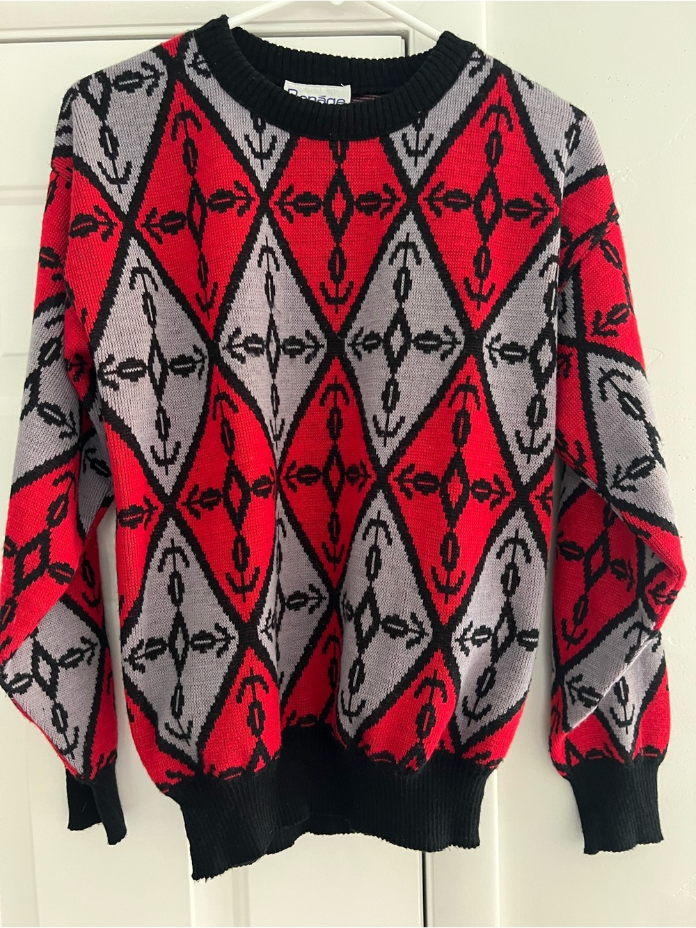 Geometric Crewneck Sweater in Red and Gray